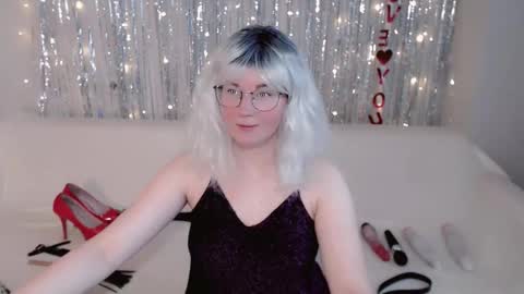 Snapshot of darkheto chatting on October 12, 2025, 5:50 am Kelly online show from October 12, 2025, 5:50 am