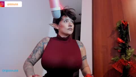 darknes_lilith18 online show from December 25, 2024, 2:14 am