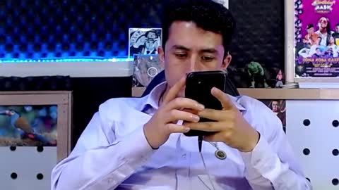 DARKO0717 online show from February 4, 2025, 11:27 pm