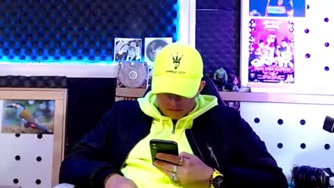 DARKO0717 online show from February 16, 2025, 12:30 am