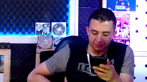 DARKO0717 online show from February 17, 2025, 6:15 pm