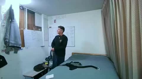 DARKO0717 online show from November 16, 2025, 1:06 pm