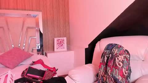 Snapshot of darkreed_ chatting on February 28, 2026, 7:31 am Dark ReeD online show from February 28, 2026, 7:31 am