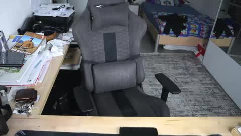 darkschneider_ online show from October 12, 2025, 10:20 pm