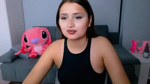 Amelie online show from May 27, 2026, 4:15 pm