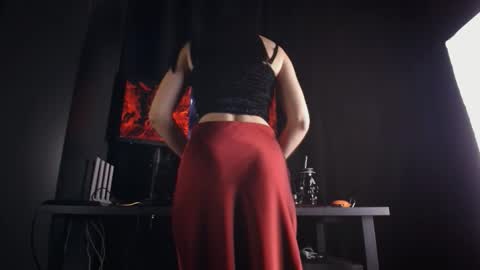 darkspark_ online show from December 4, 2025, 10:24 am