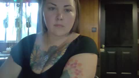 Daisy online show from October 22, 2025, 9:36 pm