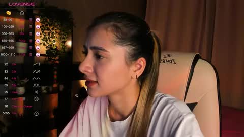 Belle online show from September 29, 2025, 4:17 am