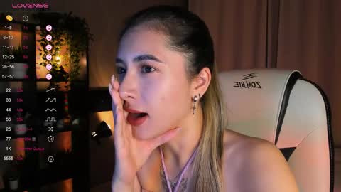 Belle online show from October 12, 2025, 3:38 am