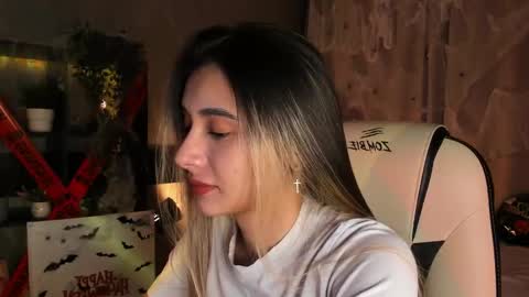 Belle online show from October 26, 2025, 3:34 am