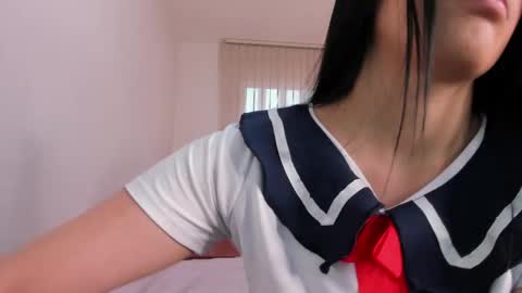 Snapshot of darling_spoiled chatting on October 21, 2025, 12:17 pm darling online show from October 21, 2025, 12:17 pm