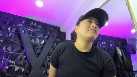 Darling online show from March 21, 2026, 2:42 pm