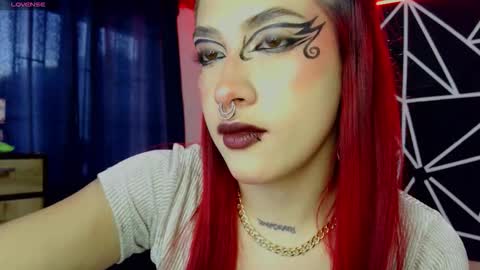 Snapshot of darlyhooper1_ chatting on November 29, 2025, 10:02 pm Darlyhooper online show from November 29, 2025, 10:02 pm