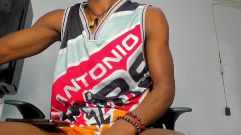 Snapshot of darwin_jhonson chatting on December 12, 2024, 10:24 am Darwin online show from December 12, 2024, 10:24 am