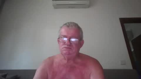 Snapshot of darwincock chatting on April 10, 2026, 12:16 am darwincock online show from April 10, 2026, 12:16 am
