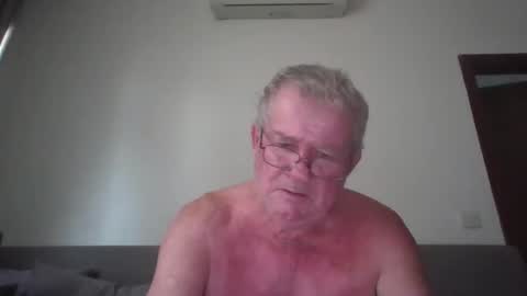 Snapshot of darwincock chatting on April 26, 2026, 1:47 am darwincock online show from April 26, 2026, 1:47 am