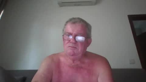 Snapshot of darwincock chatting on May 2, 2026, 1:54 am darwincock online show from May 2, 2026, 1:54 am