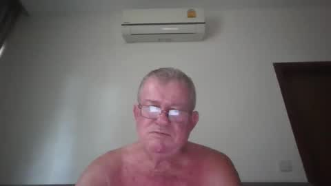 Snapshot of darwincock chatting on May 11, 2026, 1:55 am darwincock online show from May 11, 2026, 1:55 am