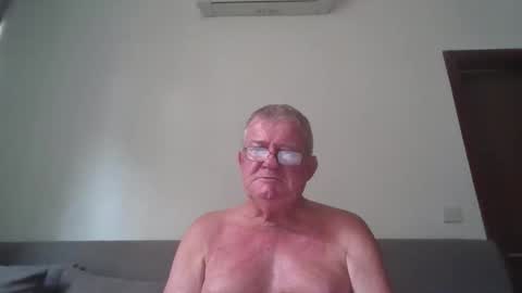 Snapshot of darwincock chatting on May 17, 2026, 2:53 am darwincock online show from May 17, 2026, 2:53 am