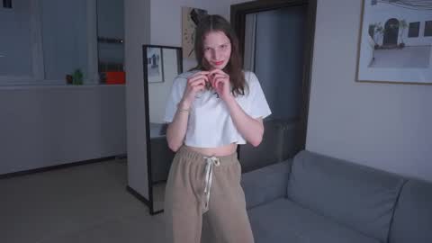 Snapshot of dasha_brown chatting on April 9, 2026, 4:34 pm Dasha online show from April 9, 2026, 4:34 pm