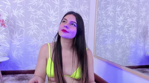 Snapshot of dashanovikov chatting on January 16, 2025, 3:24 pm Dasha online show from January 16, 2025, 3:24 pm