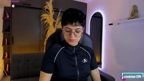 Dass Roman online show from March 27, 2026, 9:25 pm