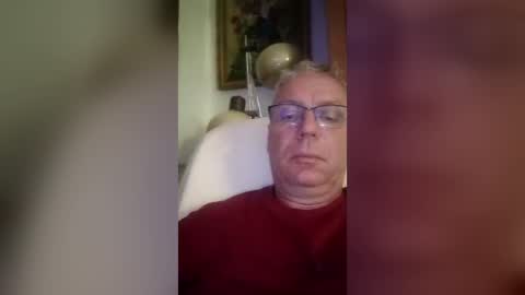 Snapshot of dasteroff chatting on June 14, 2026, 7:49 pm dasteroff online show from June 14, 2026, 7:49 pm