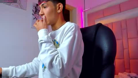 angel online show from December 17, 2025, 4:07 am