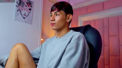 angel online show from December 19, 2025, 4:14 pm