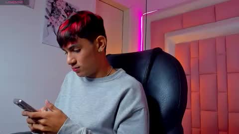 angel online show from December 20, 2025, 5:25 am