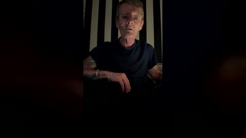 Snapshot of dave689476 chatting on May 26, 2026, 5:58 am Davey online show from May 26, 2026, 5:58 am