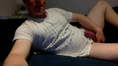 daveb709709709 online show from June 24, 2026, 1:59 am