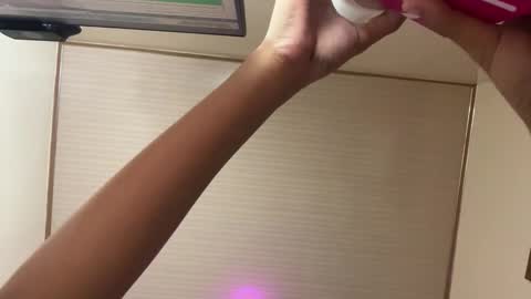 Scarlet thesexiest online show from November 18, 2025, 6:40 am