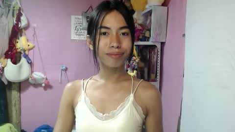 Snapshot of daveboyyy chatting on May 23, 2026, 6:45 pm Scarlet thesexiest online show from May 23, 2026, 6:45 pm