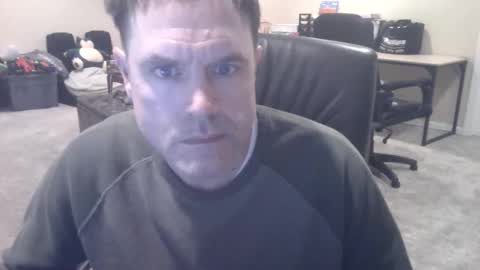 daved14u online show from December 1, 2025, 7:02 am