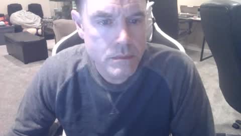 daved14u online show from May 4, 2026, 5:58 am