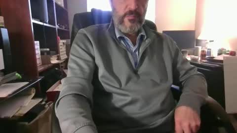 Snapshot of davethebooky chatting on April 25, 2026, 6:05 pm Dave online show from April 25, 2026, 6:05 pm