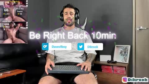 Snapshot of davevilboy chatting on March 6, 2025, 1:03 pm Daves online show from March 6, 2025, 1:03 pm