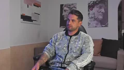 Snapshot of davevilboy chatting on October 4, 2025, 2:04 pm Daves online show from October 4, 2025, 2:04 pm