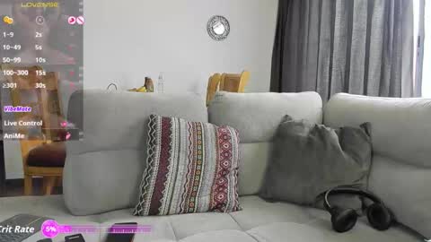 Snapshot of davevilboy chatting on October 12, 2025, 3:55 pm Daves online show from October 12, 2025, 3:55 pm