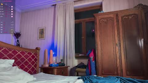 Davey online show from December 2, 2024, 7:49 pm