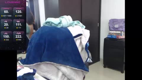 daviana online show from April 1, 2026, 1:41 pm