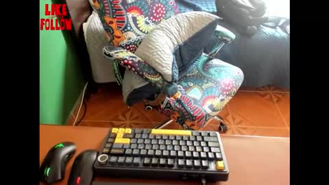 Snapshot of david_2789 chatting on February 15, 2026, 6:48 pm David online show from February 15, 2026, 6:48 pm