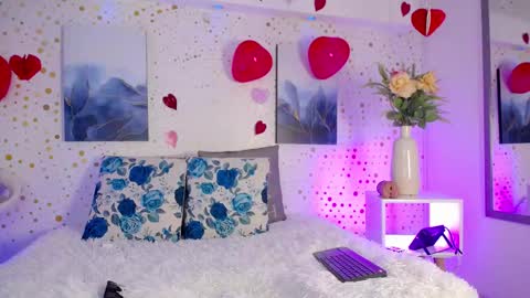 Snapshot of david_banks_ chatting on February 22, 2026, 12:36 pm David online show from February 22, 2026, 12:36 pm