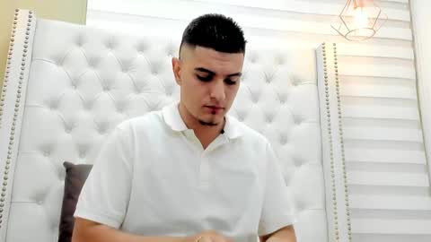 david_victoriaa online show from September 20, 2025, 3:40 am