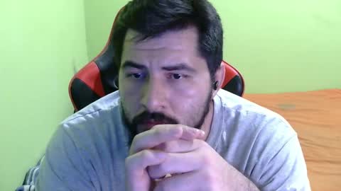 Snapshot of daviddelz chatting on February 21, 2025, 8:18 am David online show from February 21, 2025, 8:18 am