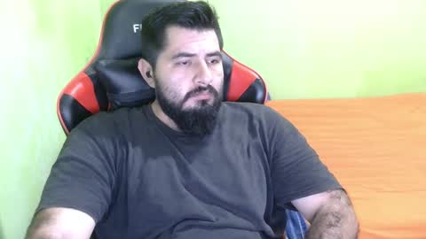 Snapshot of daviddelz chatting on September 14, 2025, 8:02 am David online show from September 14, 2025, 8:02 am