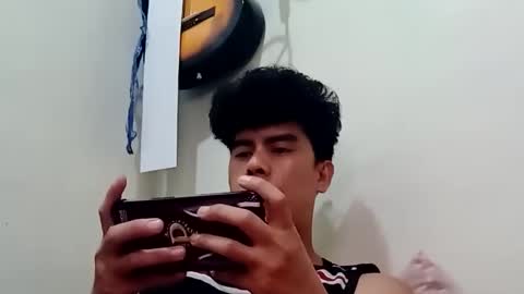 Snapshot of davidrocero chatting on April 20, 2026, 12:52 pm davidrocero online show from April 20, 2026, 12:52 pm