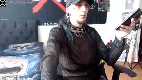   online show from October 8, 2025, 8:17 pm