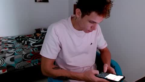 davidsalazar33 online show from October 10, 2025, 3:33 pm